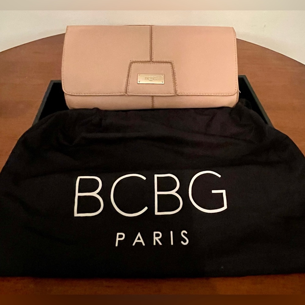BCBG PARIS Pink clutch handbag with dust bag.  Excellent condition.